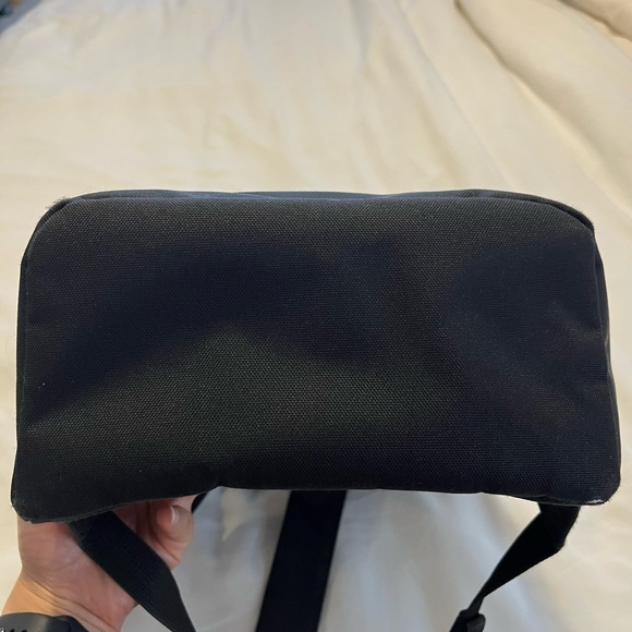 Herschel Backpack - Picture 3 of 7